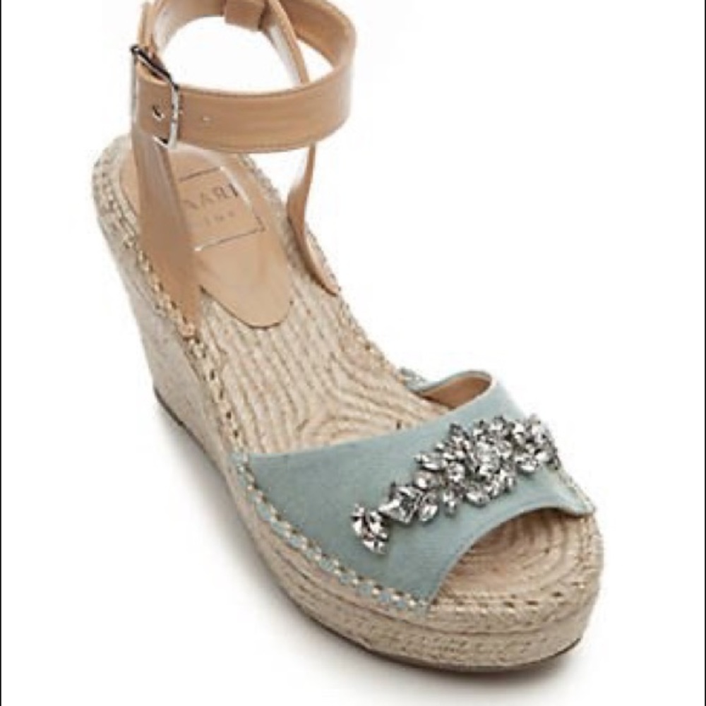 Kaari Blue wedges